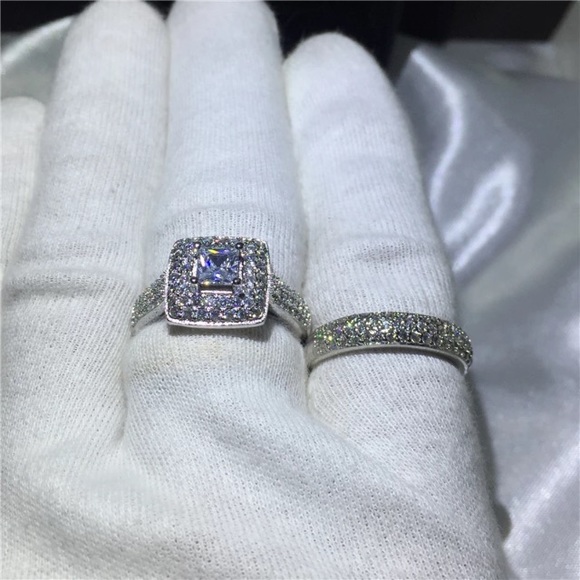 Diamond Wedding Ring Set - Picture 15 of 16